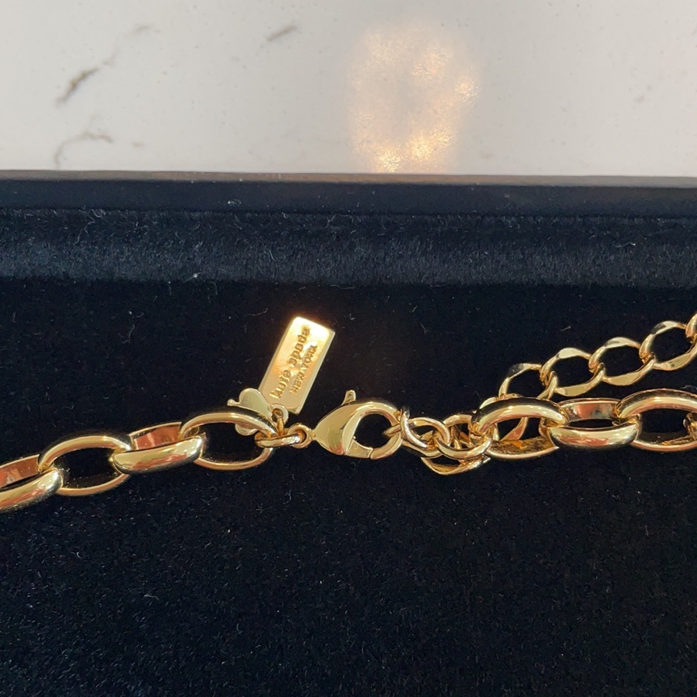 Kate Spade necklace - Picture 2 of 6